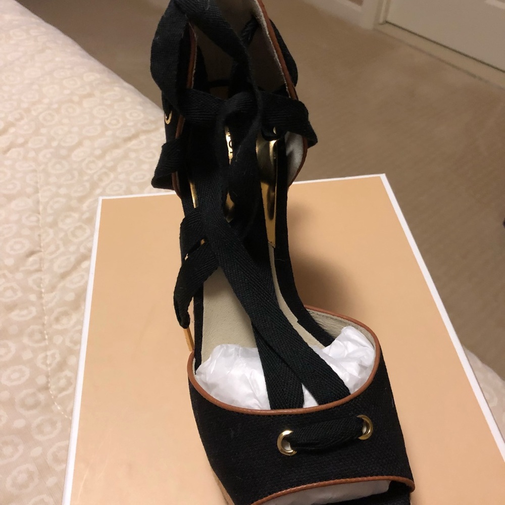 Michael Kors Lilian Wedge